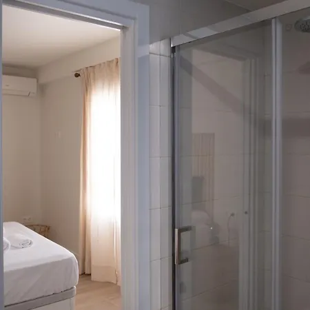Victoria's Modern And Cosy 2 Bedroom Appartement *