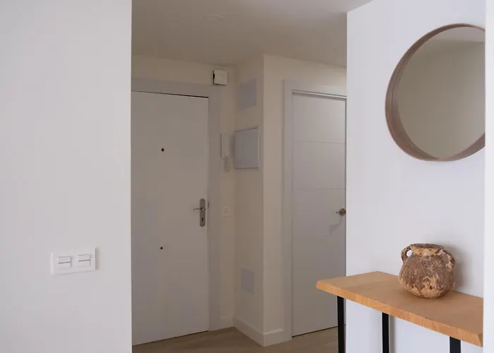 Victoria's Modern And Cosy 2 Bedroom Appartement